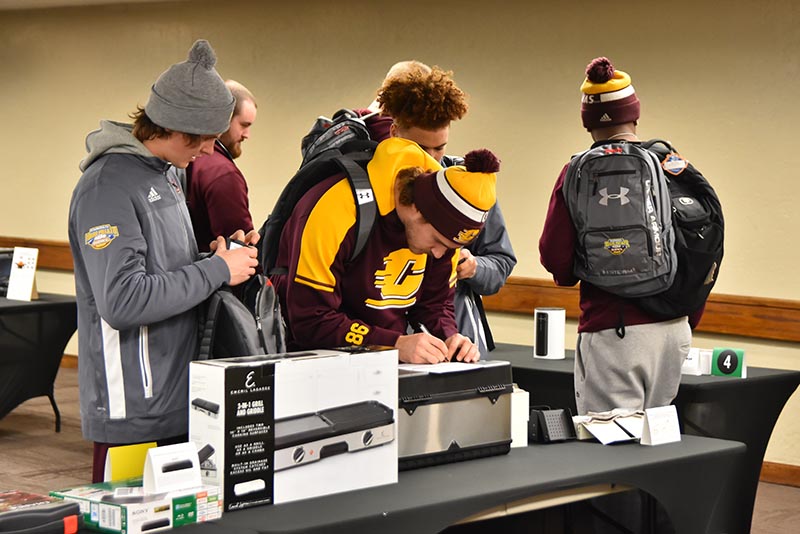 2017 - CMU Gift Suite - Photo 003