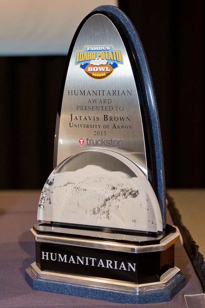 2015 - Humanitarian Awards Dinner - Photo 008