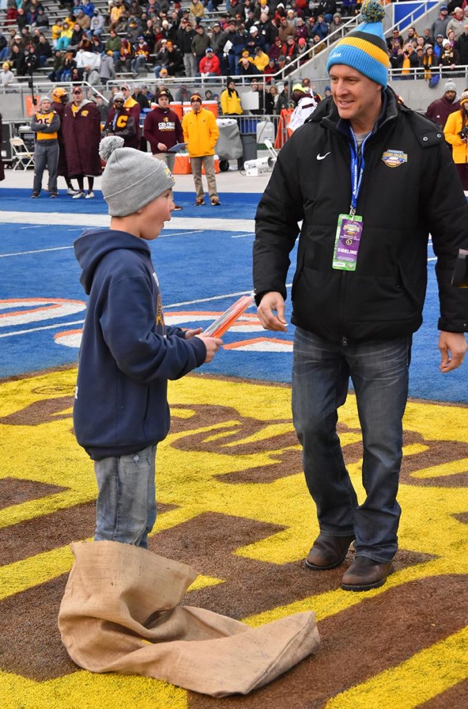 2017 - On-field Special Activities - Photo 007