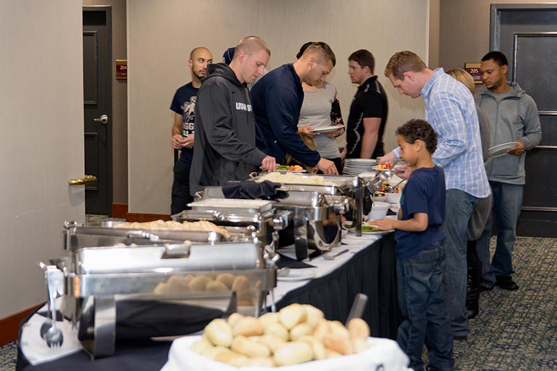 2015 - Utah State Team Meal - Photo 001