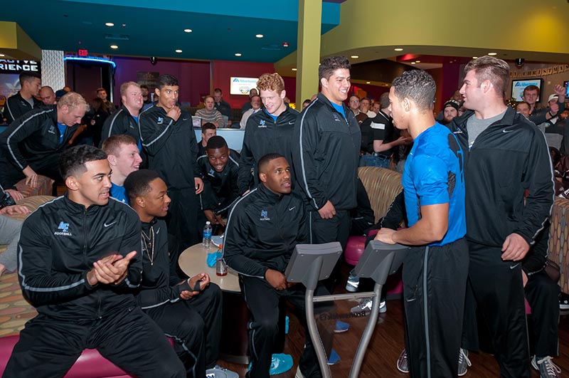 2014 - Bowl For Charity & Team Dinners - Photo 009