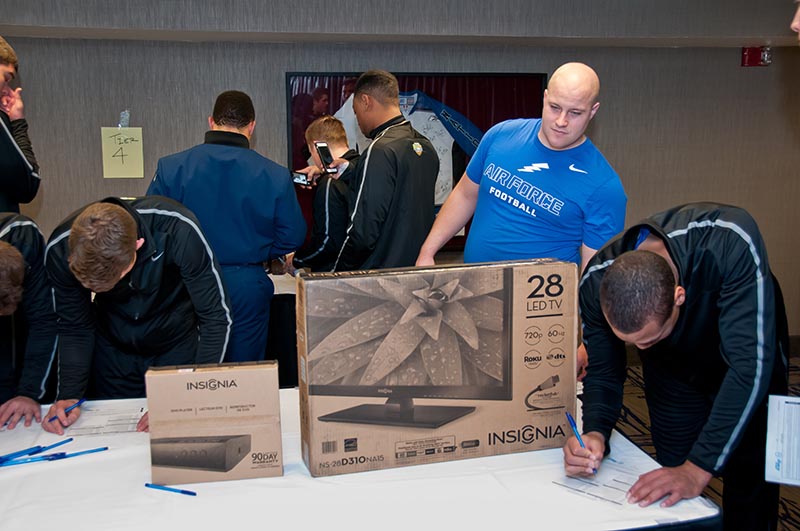 2014 - Air Force Gift Suite & Dinner - Photo 007
