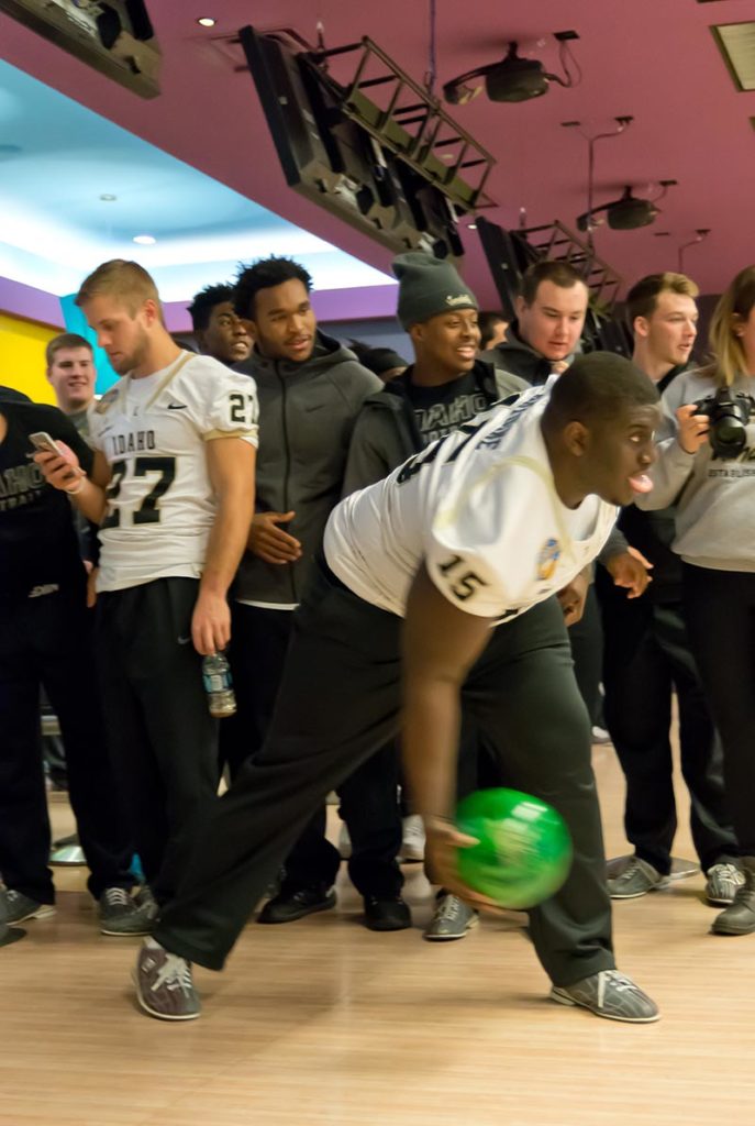 2016 - Bowl For Charity - Photo 007